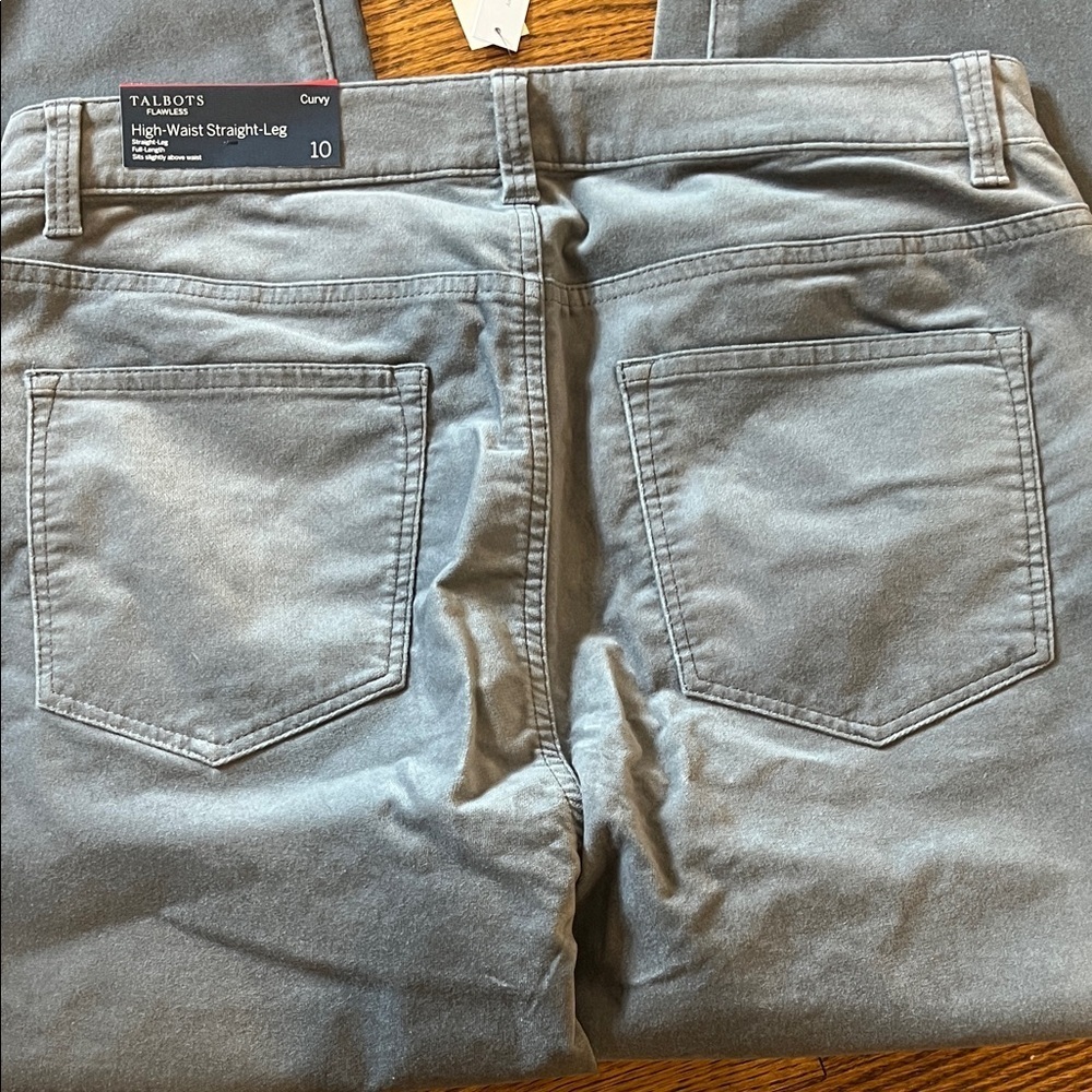 Talbots Womens straight leg Jeans/Chinos. Suede vibe fabric, NWT, 10
